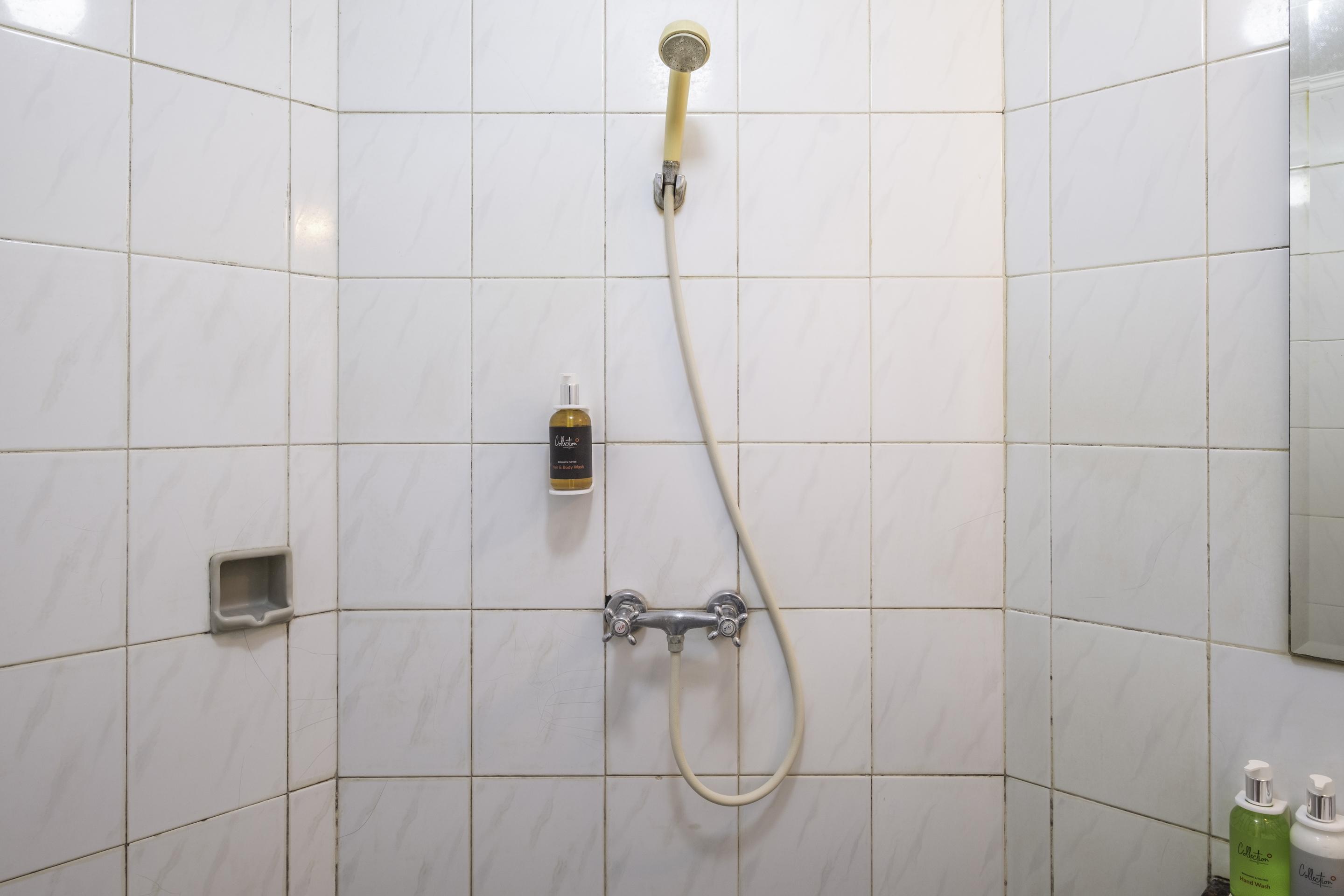 Collection O 25 Hotel Baltika Bandung Dış mekan fotoğraf